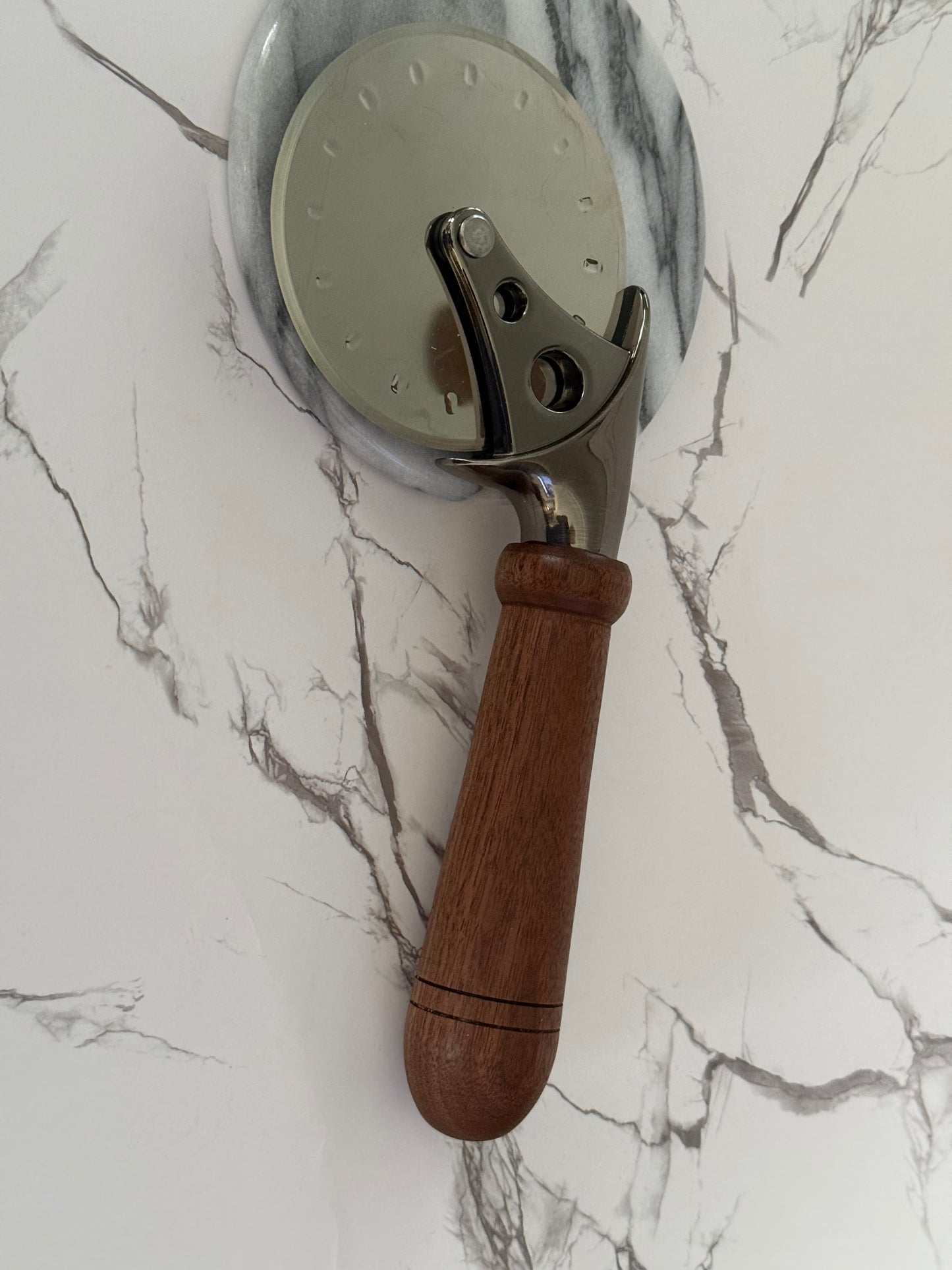 Pizza Cuttrer